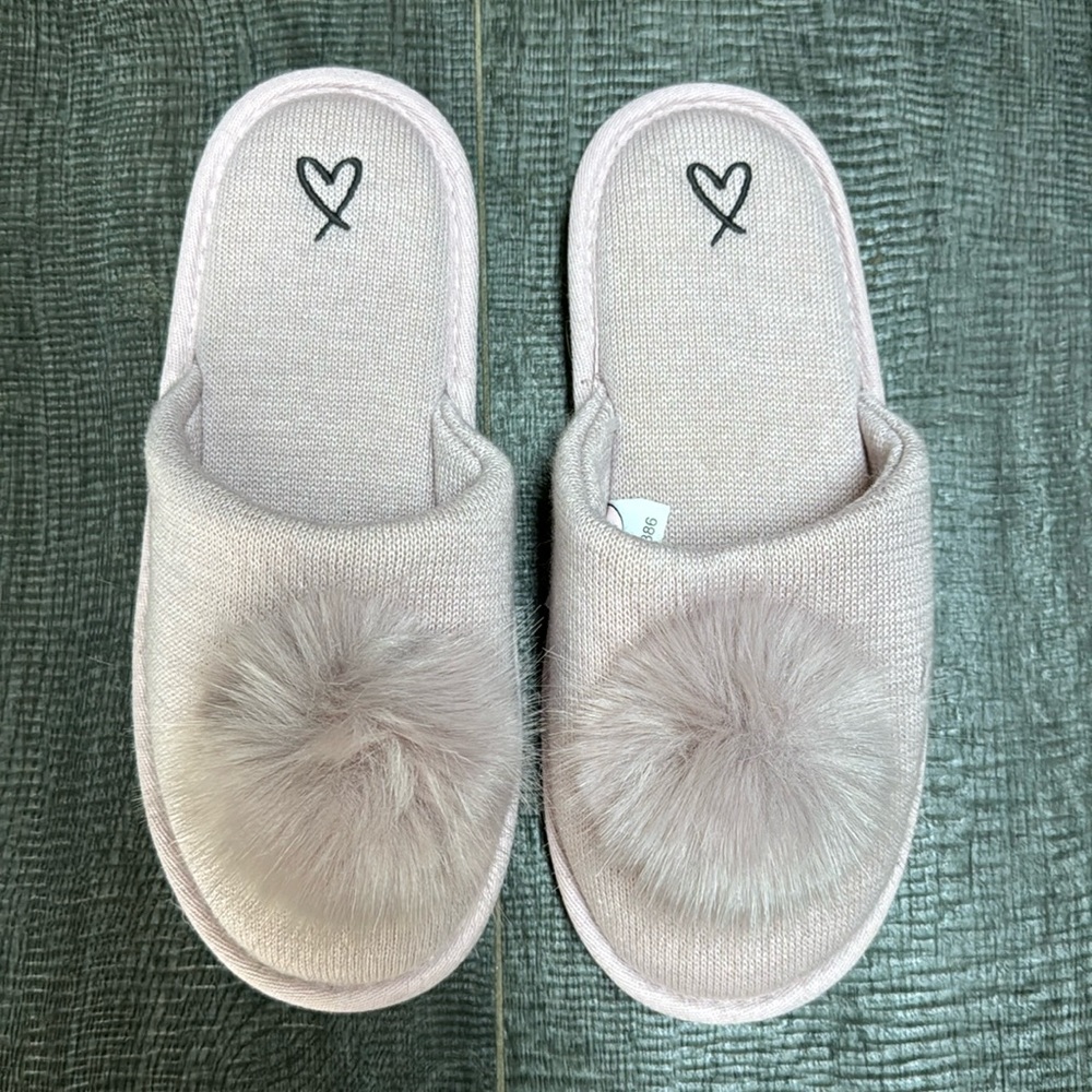 Victoria’s Secret Slippers